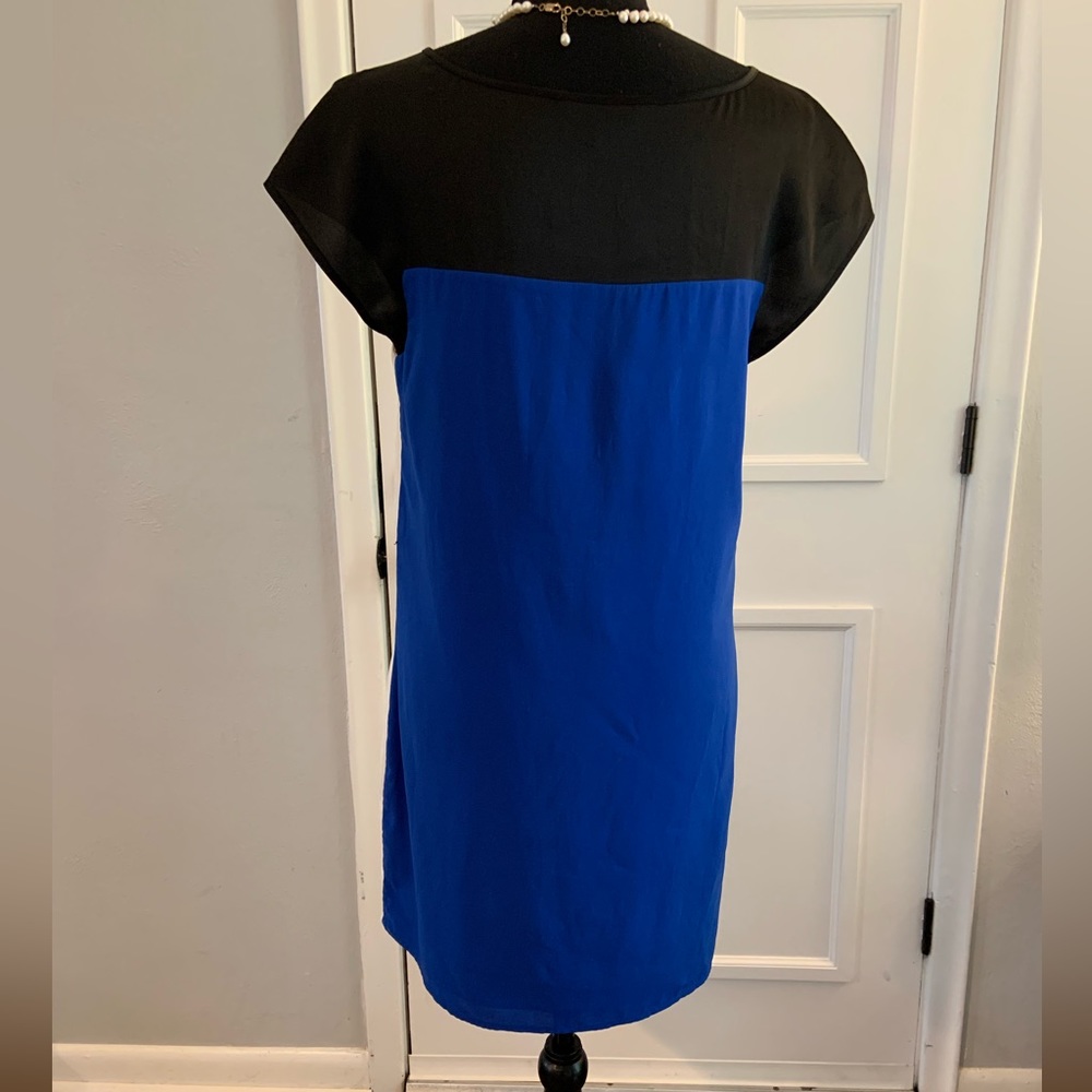 Express Cocktail Shift Dress - Picture 6 of 6